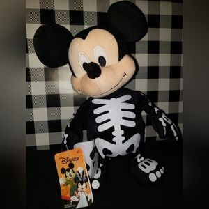 Switch Adapted Toy Disney Mickey Mouse for Special Needs Child. Sings, moves